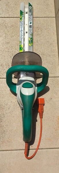 マキタ ヘッジトリマー MUH3001 300mm 中古