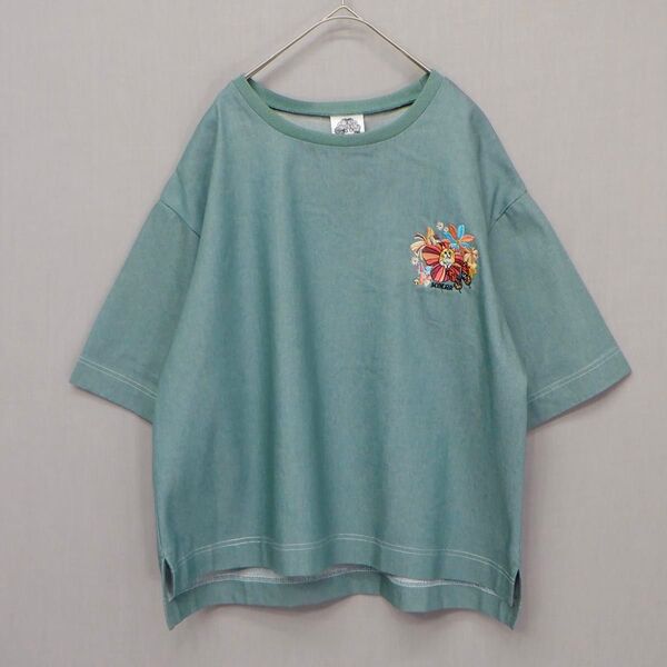 ぷりぷりキノコとネコ花刺繍 デニムTシャツ