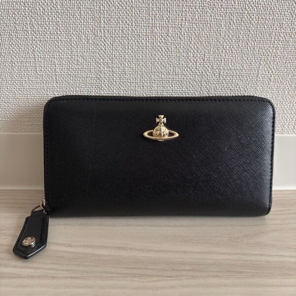 Vivienne Westwood ヴィヴィアンウエストウッド 長財布 最終値下げ中