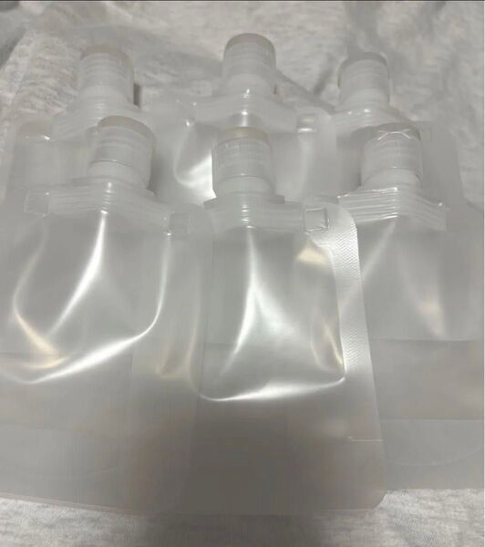化粧水ボトル パウチ 詰め替えボトル ボトル 詰め替え 50ml 詰め替え容器 容器 旅行 トラベル 旅行用品 持ち運び 6本