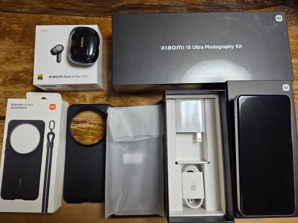 国内版 Xiaomi 15 Ultra 1TB/16GB シルバークローム他 SIMフリー