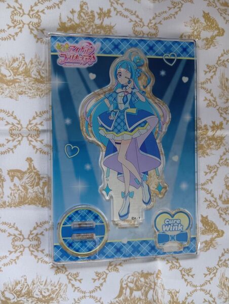 アクリルスタンド プリキュア キミとアイドルプリキュア キュアウインク 蒼風なな