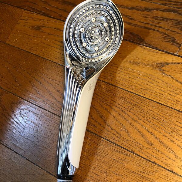 ReFa シャワーヘッド 節水
