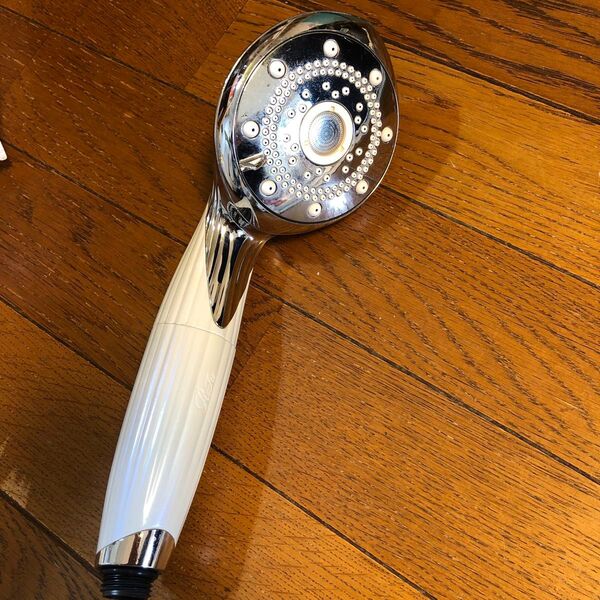 リファ シャワーヘッド