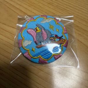 ディズニー 刺繍缶バッジ