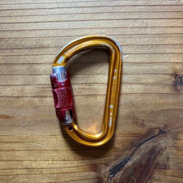 PETZL ペツル カラビナ Sm’D ツイストロック smd