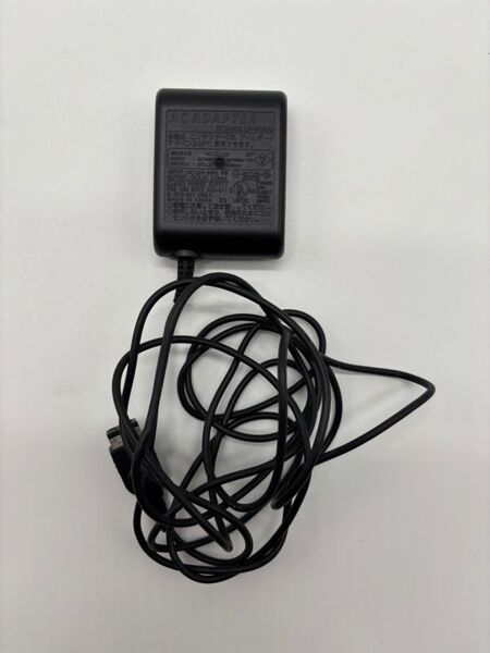 DS24-999 任天堂 ニンテンドー DS NDS ゲームボーイアドバンス ACアダプター NTR-002 レトロ ゲーム 充電器 本体 のみ