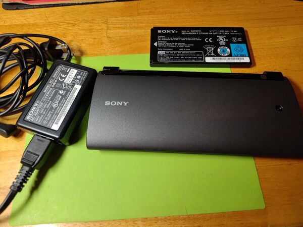 SONY Tablet P WiFiモデル 予備バッテリーつき