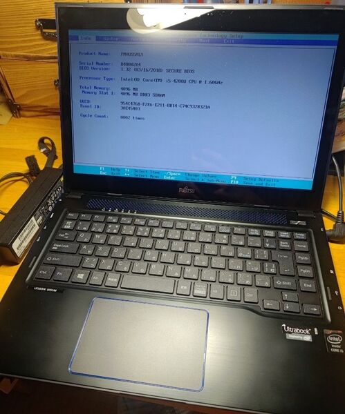 富士通 Lifebook UH55/Mシリーズ FMVU55MLY