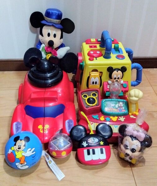 送料無料 ミッキー マウス 知育玩具 ピアノ 車 貯金箱 ボール ぬいぐるみ 鍵 道 車 おもちゃ 電球 ディズニー キッズ 子供