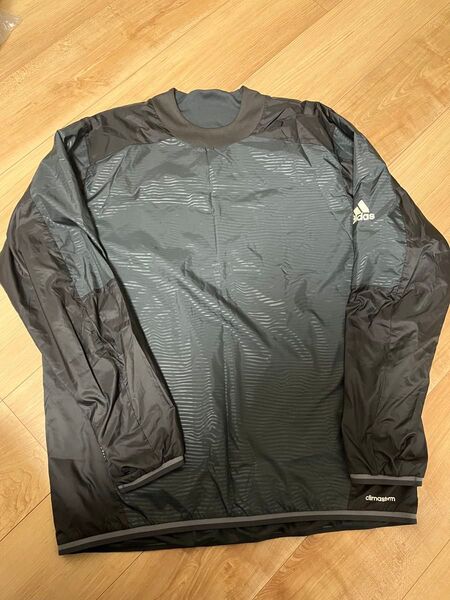 美品!adidas ブラック 長袖シャツ L 黒系 スポーツ 長袖 アディダス トレーニング ランニング