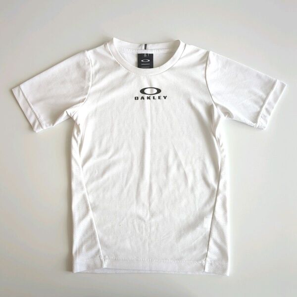 OAKLEYオークリーキッズ 半袖Tシャツ130 FOA400846 スポーツウェア 値下げ不可
