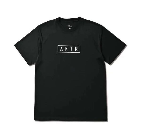 新品AKTR Tシャツ