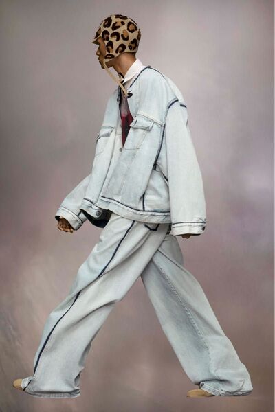 24s/s Maison Margiela Collarless denim jacket