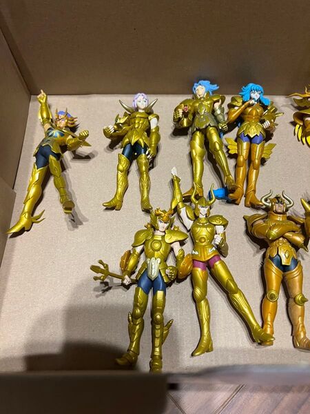 HGIF 聖闘士星矢 黄金聖闘士 12体 ガシャポン