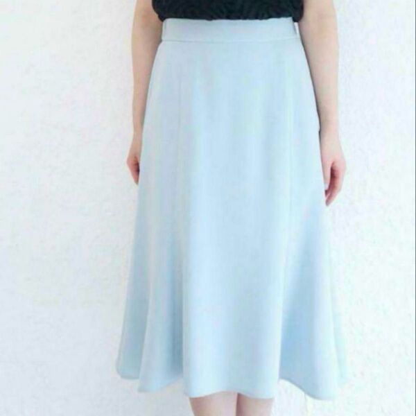 SOEJU ソージュ ライトクロスロングフレアスカート¥14,300 S ライトブルー