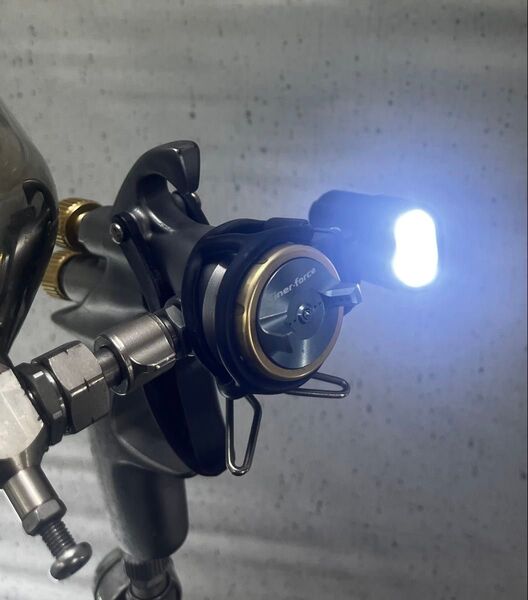 スプレーガンLED led 塗装 塗料 板金 ledライト 充電式