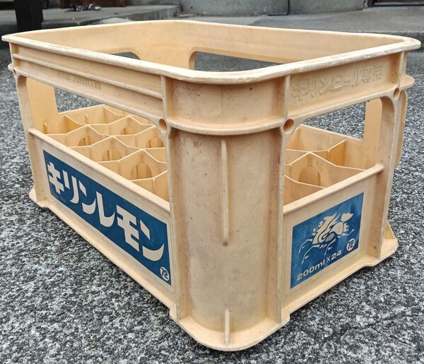 【レトロ雑貨】キリンレモン 200ml瓶ケース 24本用 ビンテージ アンティーク 什器 KIRIN