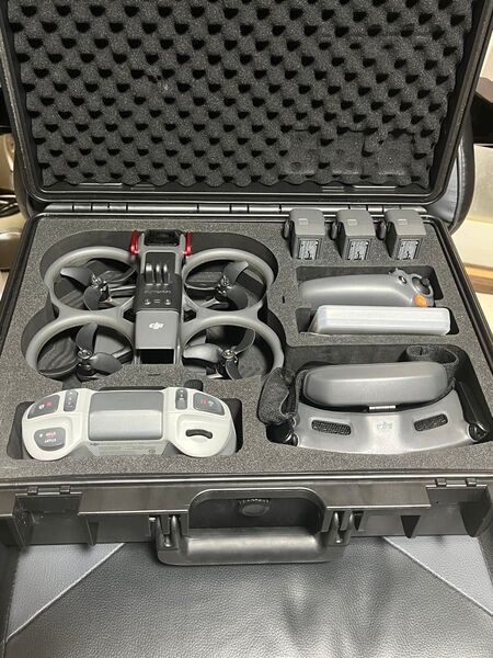 完動品 DJI AVATA2 Fly Moreコンボ(バッテリー3本)+DJI送信機3+おまけ