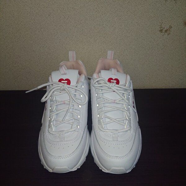 FILA Distracer Heart スニーカー 24.5cm