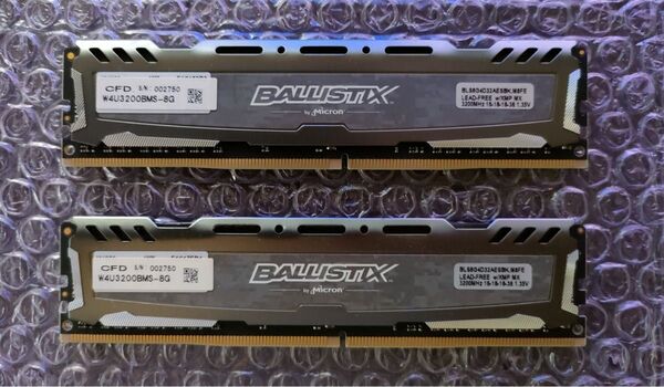 デスクトップ用 メモリー DDR4-3200 8GB 2枚 動作品