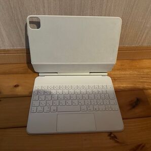 iPad Apple Magic Keyboard ホワイト