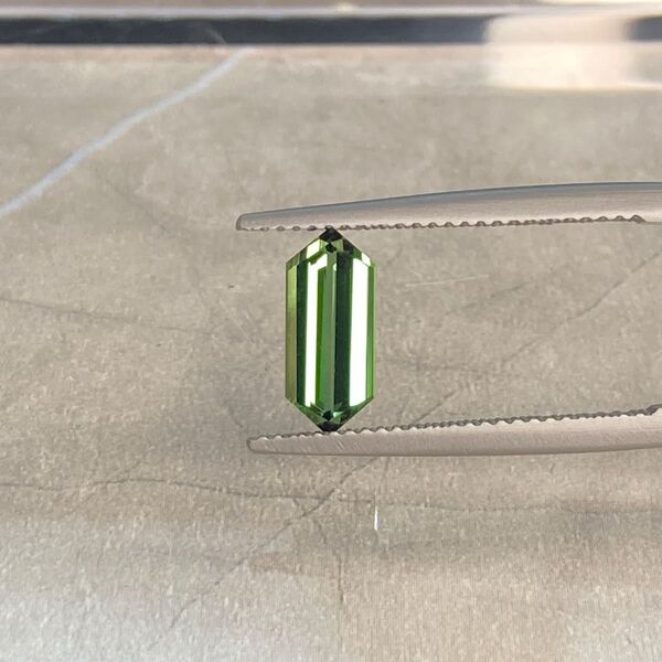 【高品質】天然石グリーントルマリン ルース1.40ct's