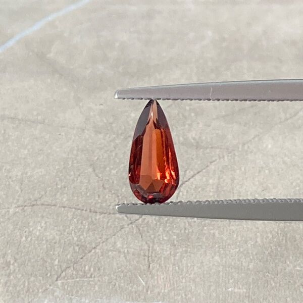 天然石ガーネット ルース(裸石)2個 2.14ct's