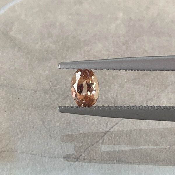 【高品質】天然石インペリアルトパーズ ルース(裸石)0.52ct's