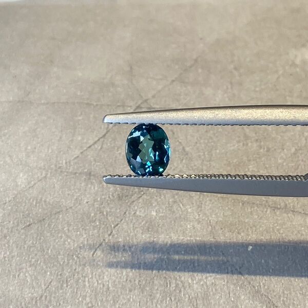 【高品質】ブルートルマリン ルース(裸石)0.65ct's