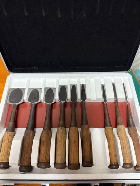大工引退品 助近鑿 ノミ 東京鑿協同組合*