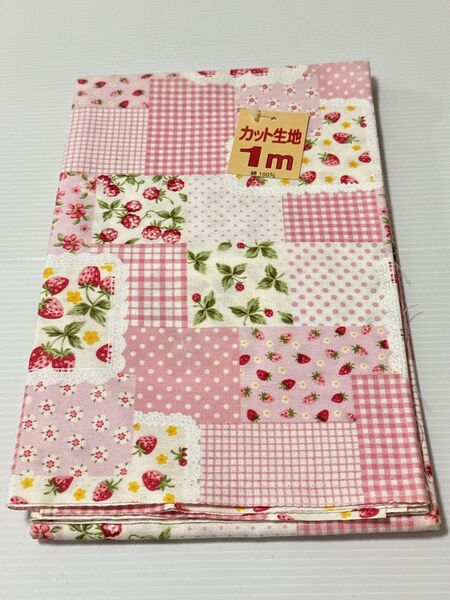 カット生地 いちご柄 ピンク 1m 綿100% ハンドメイド ハギレ ドット 花柄