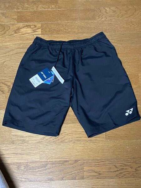 ヨネックス ユニハーフパンツ 新品 未使用 タグ付き 黒 Mサイズ 15150 短パン