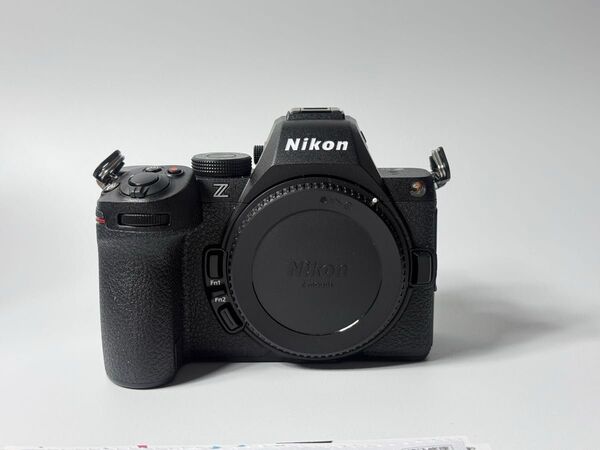 Nikon Z5Ⅱ ボディ 使用わずか