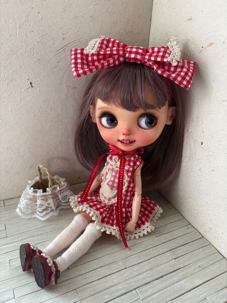 赤チェックワンピース リボン ネオブライス ブライス アウトフィット かわいい 春服 夏服