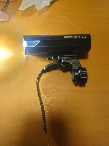 CATEYE AMPP300N 自転車用ライト