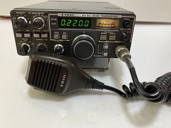 TRIO (現KENWOOD ) TR-9300 50MHz 6m アマチュア無線機 オールモードトランシーバー
