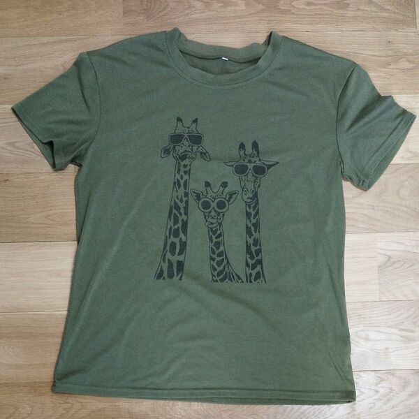 キリン柄Tシャツ カーキ