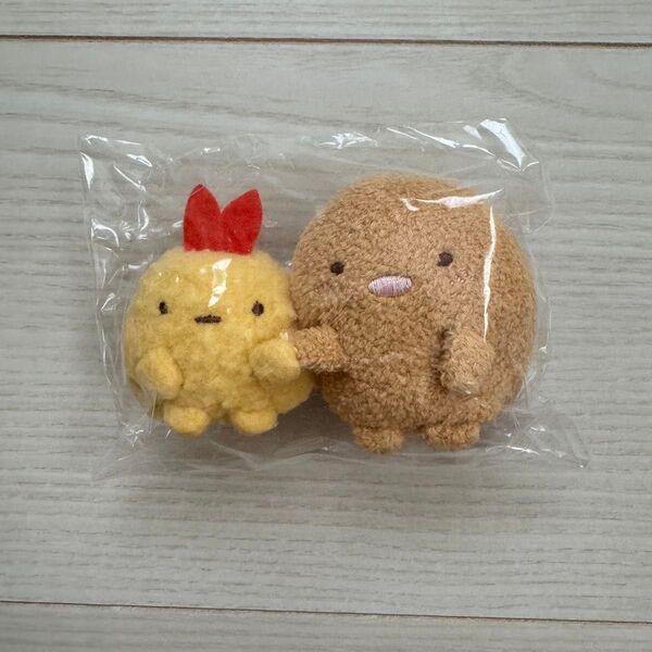 新品 すみっコぐらし とんかつ えびふらいのしっぽ ペア てのりぬいぐるみ