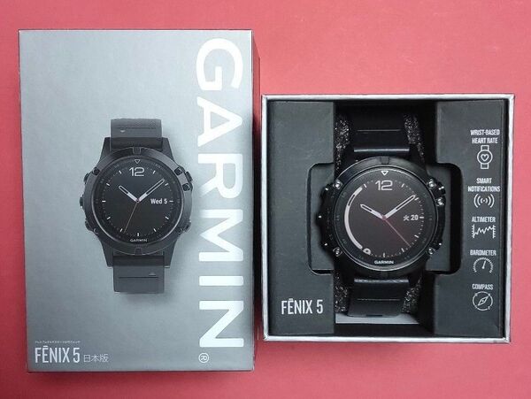 Garmin Fenix 5 Sapphire(商品番号 010-01688-66)