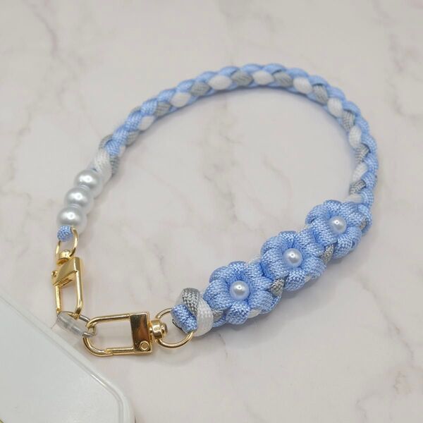 ハンドメイド ハンドストラップ スマホ チャーム パラコード 花x3 HS036