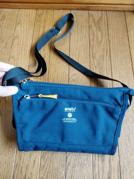【美品】アネロ ミニショルダーバッグ