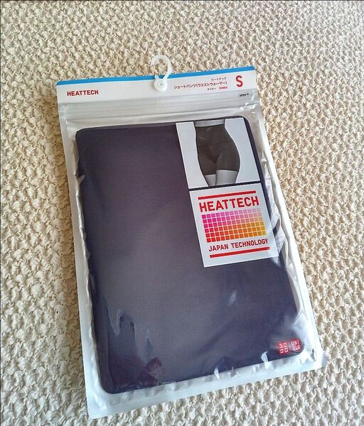 ユニクロ ヒートテック ショートパンツ(ウエストウォーマー) S ネイビー 新品