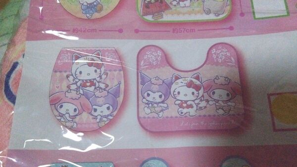 サンリオ トレバ限定 サンリオキャラクターズトイレマット クロミ マイメロ キティ