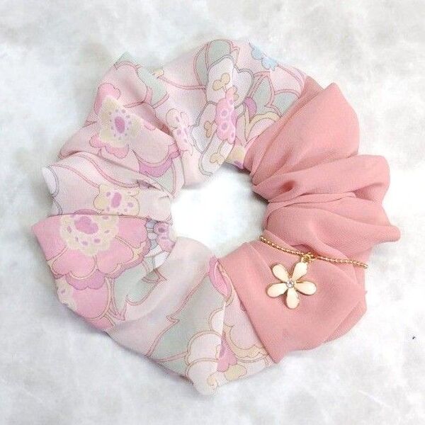 5177.ハンドメイドシュシュ