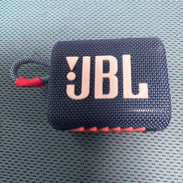 JBL Bluetoothスピーカー ネイビー