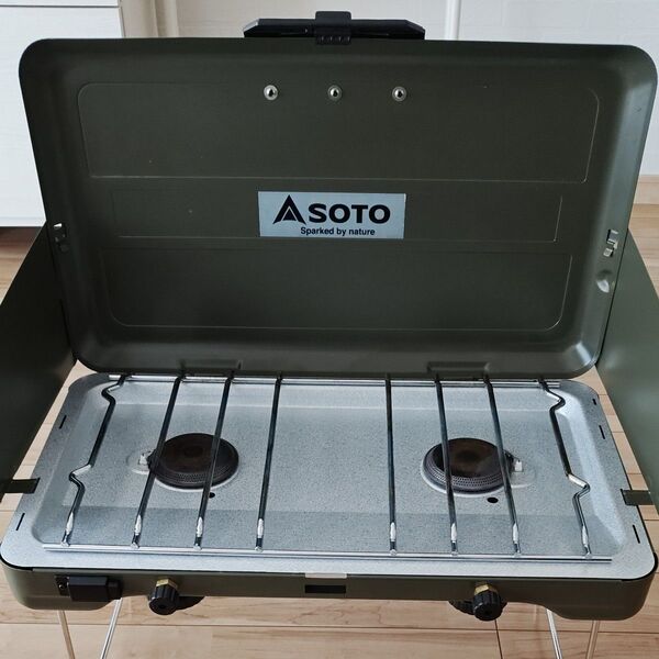 ツーバーナー SOTO 2バーナー 別注 オリーブドラブ ST-N527KL パワーブースター2個 専用ケース付き ST-527