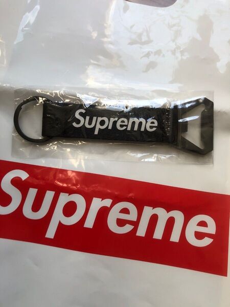 Supreme キーホルダー ブラック