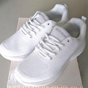 B品変色有り ニットスニーカー ホワイト 24.0cm スポーツシューズ 通気性 軽量 レディース メンズ 男女兼用 23552-wht-240