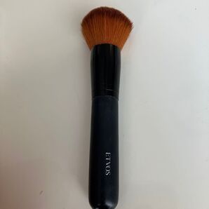 ETVOS ファンデーションブラシ